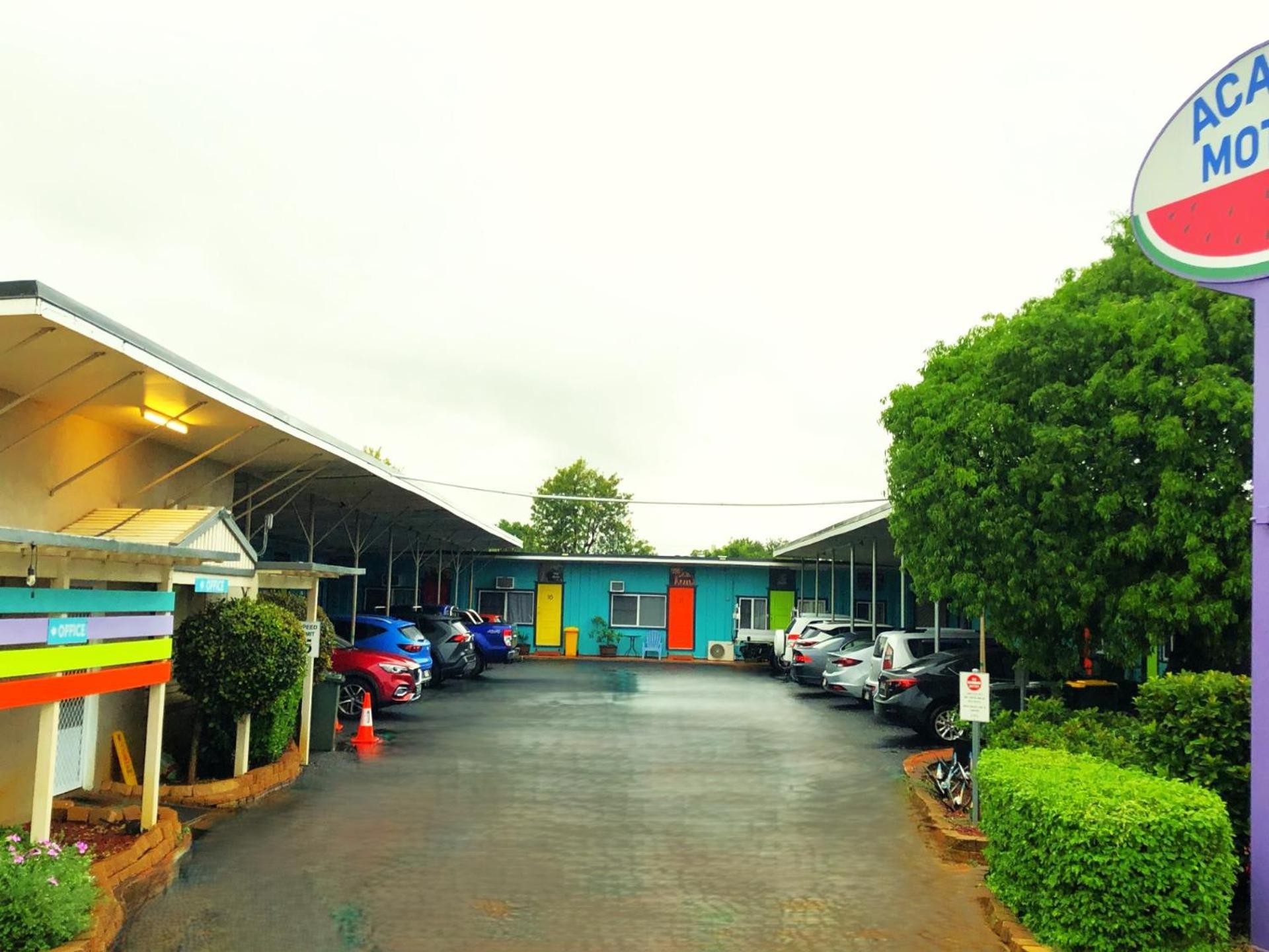 Acacia Motel Chinchilla Exterior photo